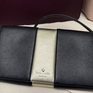 Kate Spade Colorblock Saffiano Leather Crossbody Clutch – Black & Gold